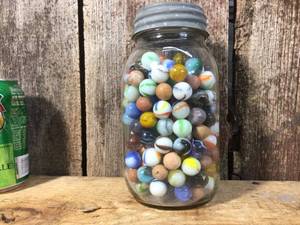 lot 131 image: Vintage Jar Old Marbles