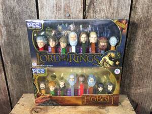 lot 223 image: Hobbit - Lord of the Rings PEZ Collector Sets