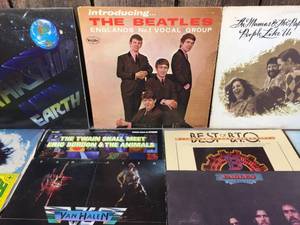lot 234 image: Group Vintage LP Vinyl Records - Elvis - Holly - Beach Boys...