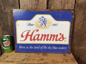 lot 15 image: Hamms Old-Look Metal Sign