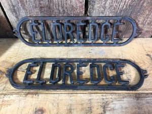 lot 20 image: Vintage Eldredge Cast Iron Sewing Machine Name Plates