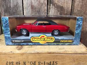 lot 44 image: American Muscle - Ertl Collectibles  67 Chevelle L-78 Die Cast