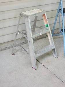 lot 109 image: Handy Step Ladder Pair