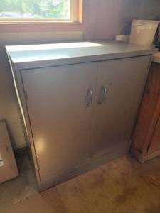 lot 48 image: Steal Cabinet Locker