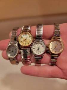 lot 17 image: Vintage Womens Watches Vienna, Swanson, Time Square, Bulova