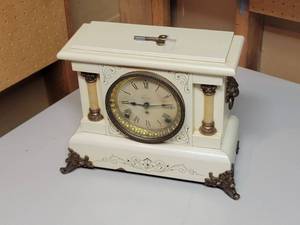 lot 58 image: Seth Thomas Lions Head Mantel Clock