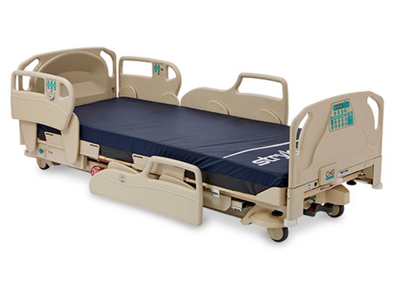 2001 FANTASTIC MEDICAL EQUIPMENT AUCTION 2 HOSPITAL BEDS, LAB