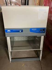 MSRP $6000 Labconco Purifier Glass Safety Enclosure Tabletop Fume Hood #3980201 - Excellent Working Condition Stand NOT Included