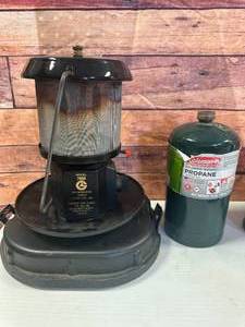 lot 48 image: Century Propane Lantern