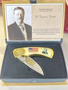 lot 52 image: Theodore Roosevelt Presidential Knife