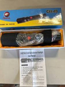 lot 55 image: New Flashlight Stun Gun
