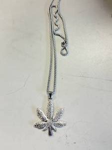 lot 91 image: Cannabis Necklace