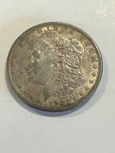 lot 100 image: 1921 Morgan Silver Dollar