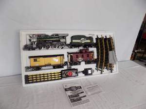 lot 25 image: Vintage Electric Rail King Train Set in box