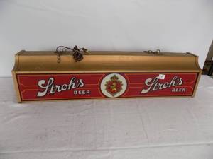 lot 38 image: Lit Pool Table Strohs Beer Light
