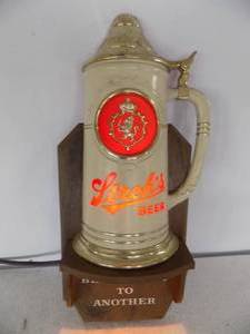 lot 80 image: Lit Sign Strohs Beer