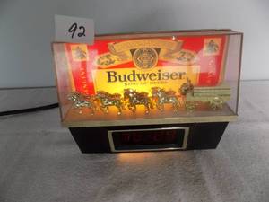 lot 92 image: Vintage Lit Clock Budweiser