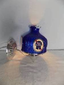 lot 125 image: Pabst Blue Ribbon light