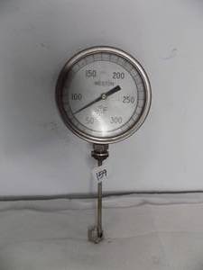 lot 159 image: 5 Vintage Thermometer Large