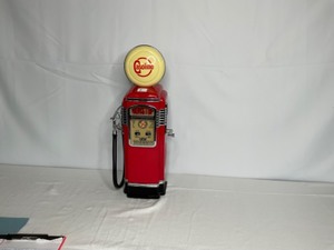lot 3 image: Gasoline AMFM Radio Cassette
