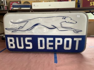 lot 29 image: 2 Sided Vintage Lit sign - Grey Hound - Bus Depot