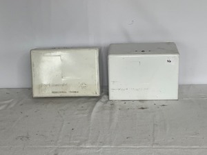 lot 40 image: 2 - Napkin Dispenser Fort Howard single fold