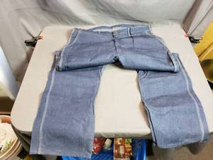Osh Kosh 42x32 Jeans