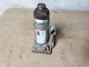 6 Ton Hydraulic Jack