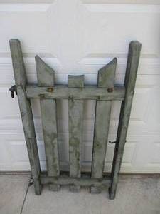 lot 24 image: Vintage Hand Crafted Primitive Wood Garden Gate