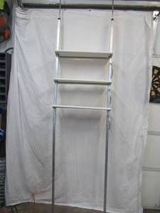 lot 32 image: Vintage Mid-century Modern Metal Bathroom Shelf