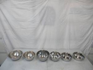 lot 38 image: Lot of 6 Stainless Steel Mixing Bowls