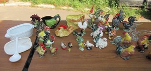 lot 73 image: Lot of Vintage Ceramic Chicken and Roosters figurines.Farmhouse Decor.