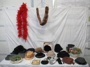 lot 97 image: Lot of Vintage Womens Hats, Hat Boxes, Feathers, Boa, Purses, Shoes, Fur.