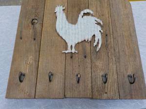Barnwood Chick Wall Hooks 18 x 20...