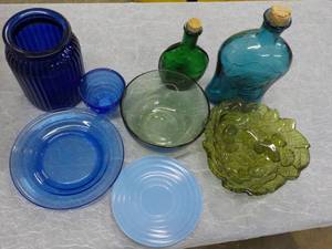 Vintage Assortment of Colored Glass...