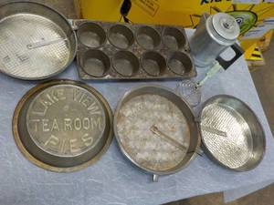 Vintage Kitchen Items...