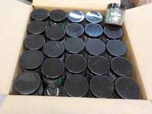 Case of 100 - 2.75 oz Jars Invitami...