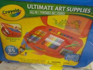 Crayola 85 pc Ultimat Art Supplies...