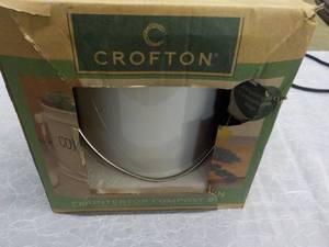 Crofton Countertop Compost Bin...