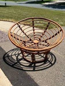 lot 13 image: Cane Chair