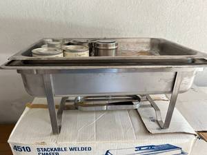 lot 87 image: Lot of 2 Stackable Chafers