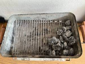 lot 96 image: Portable Grill and Wood Chips