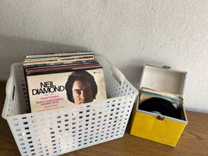 lot 89 image: Lot of Records