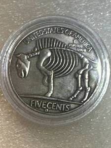 lot 9 image: Hobo Buffalo Nickel