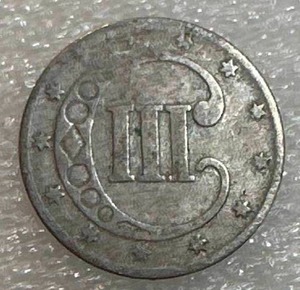 lot 28 image: 1853 Three Cent Silver Trime