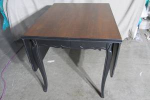 Elegant Table With Leaves And Six Chairs -&nbsp 62 12 x 40 12 x 30 38&nbsp