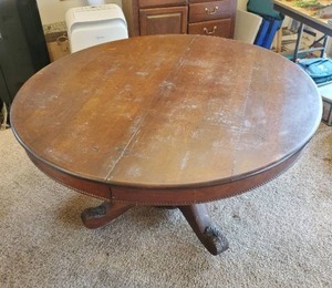 Old Pub-Style Dinner Table With Eight Leaves