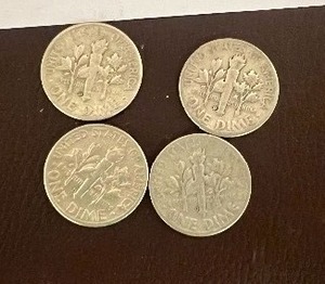 LOT OF 4 SILVER DIMES FROM THE 1940S