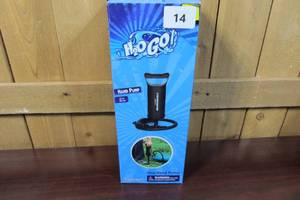 lot 14 image: H2O GO 12 Inch Hand Pump
