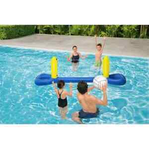 lot 26 image: Bestway H2O Go Floating Volleyball Set